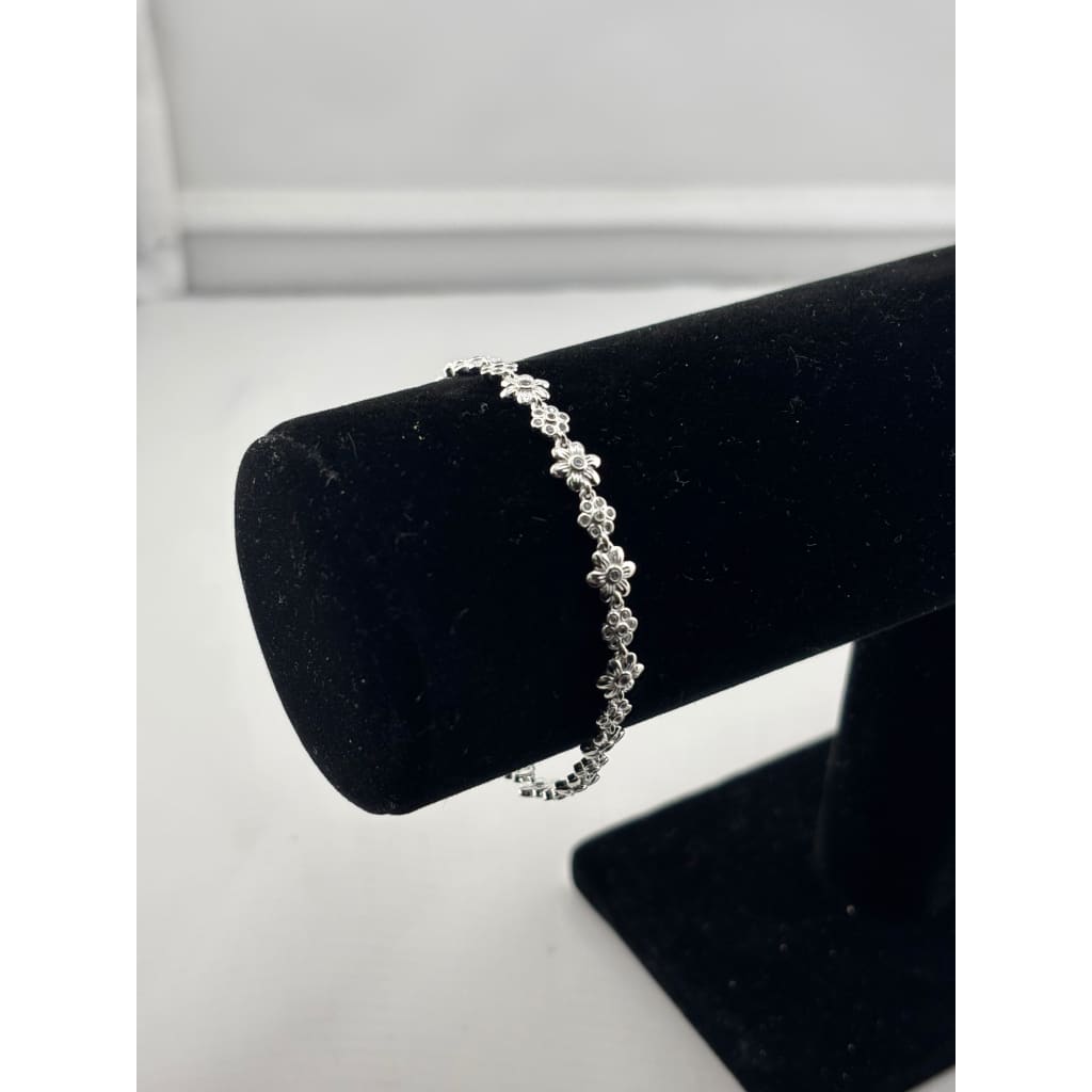 925 Sterling Silver Floral CZ Link Bracelet | 7g - Bracelets