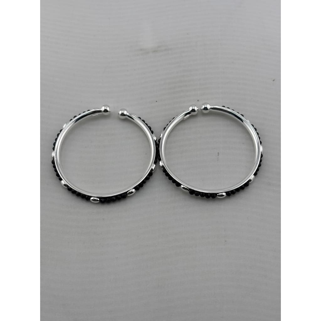 Kids silver bangle pair close view
