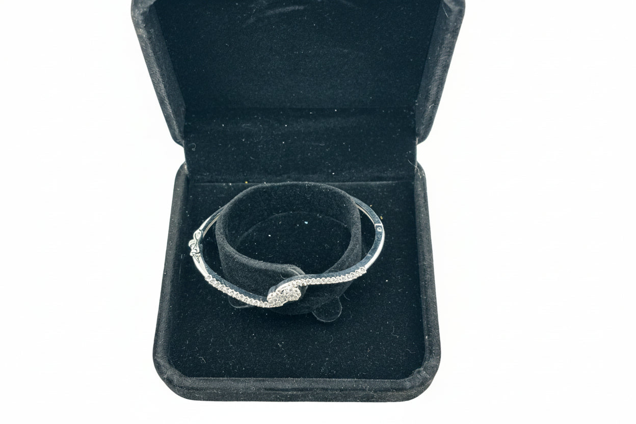 925 Sterling Silver Twist Knot CZ Women’s Bracelet | 9g