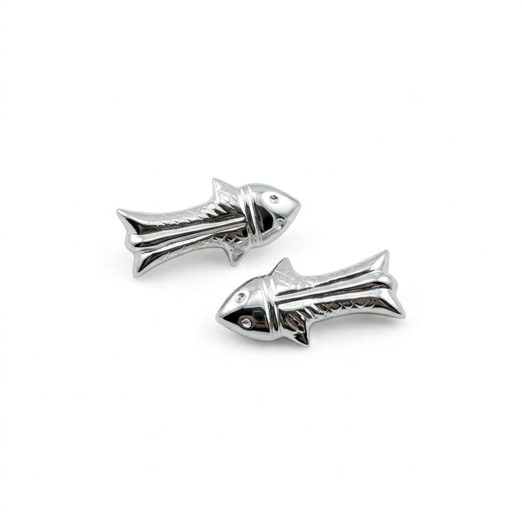 Silver Pair of Fish Figurine 2gm