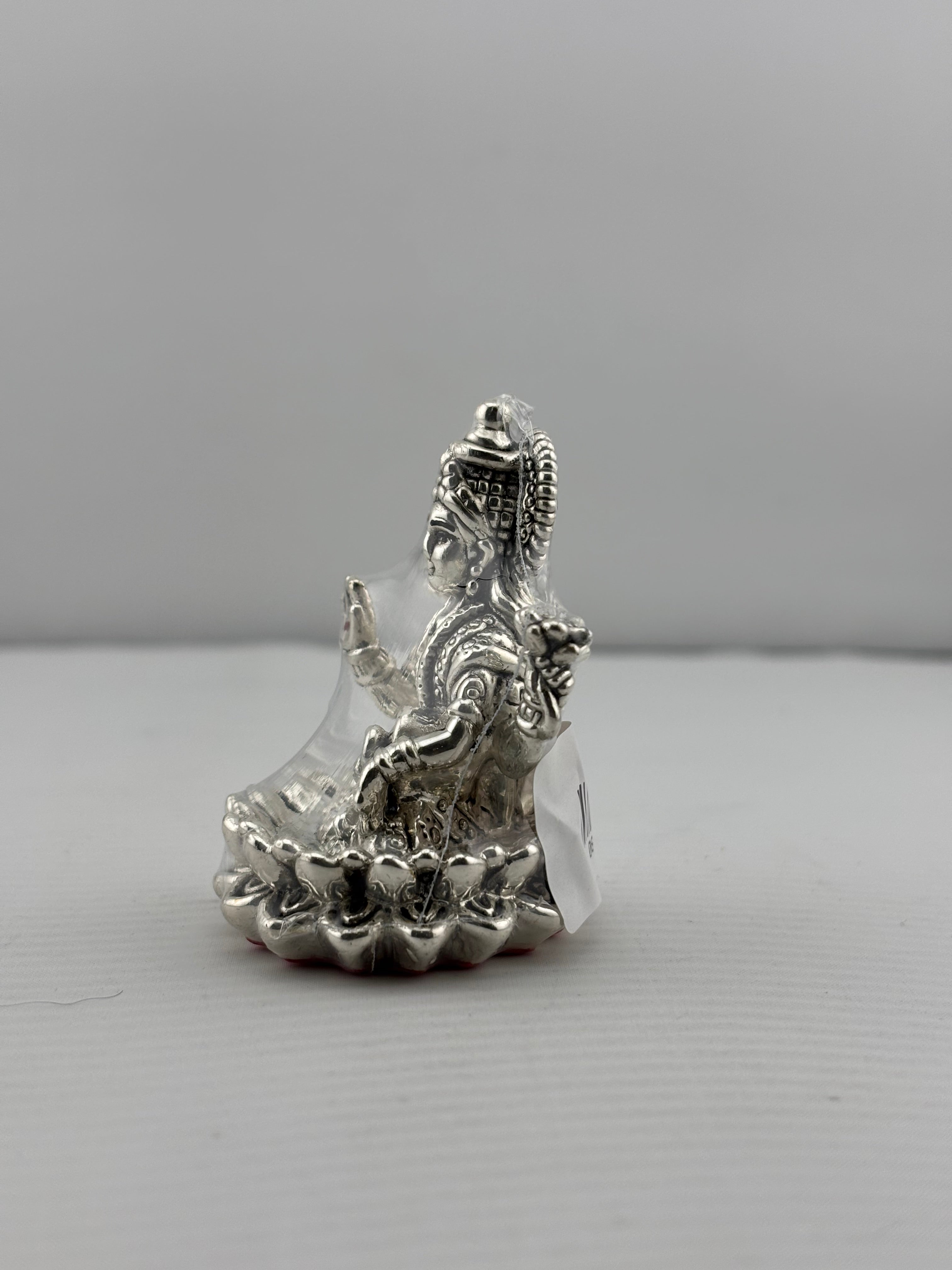 Silver Goddess Lakshmi Idol Design 2 20gm – Divine Laxmi Murti for Home Mandir & Gifting