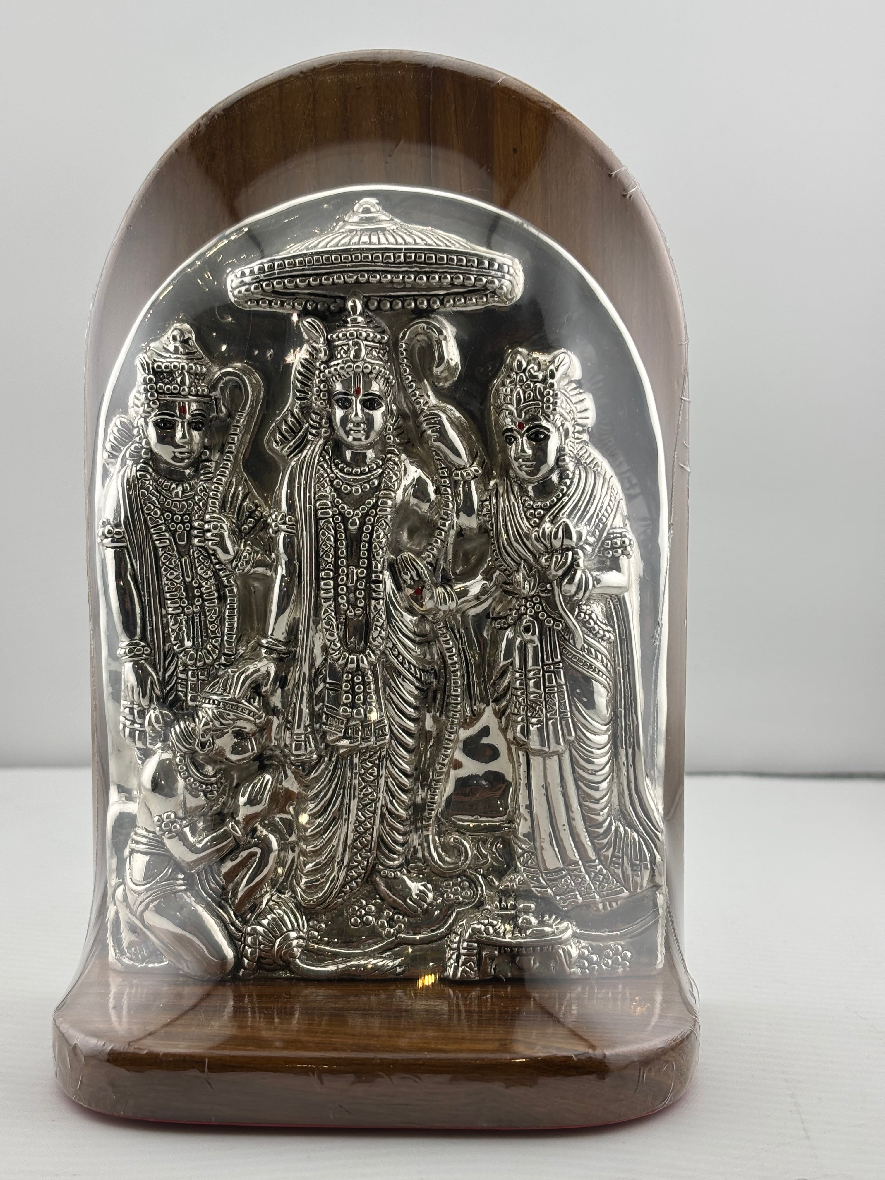 999 Pure Silver Ram Family Idol 111gm – Divine Family Murti for Pooja & Prosperity