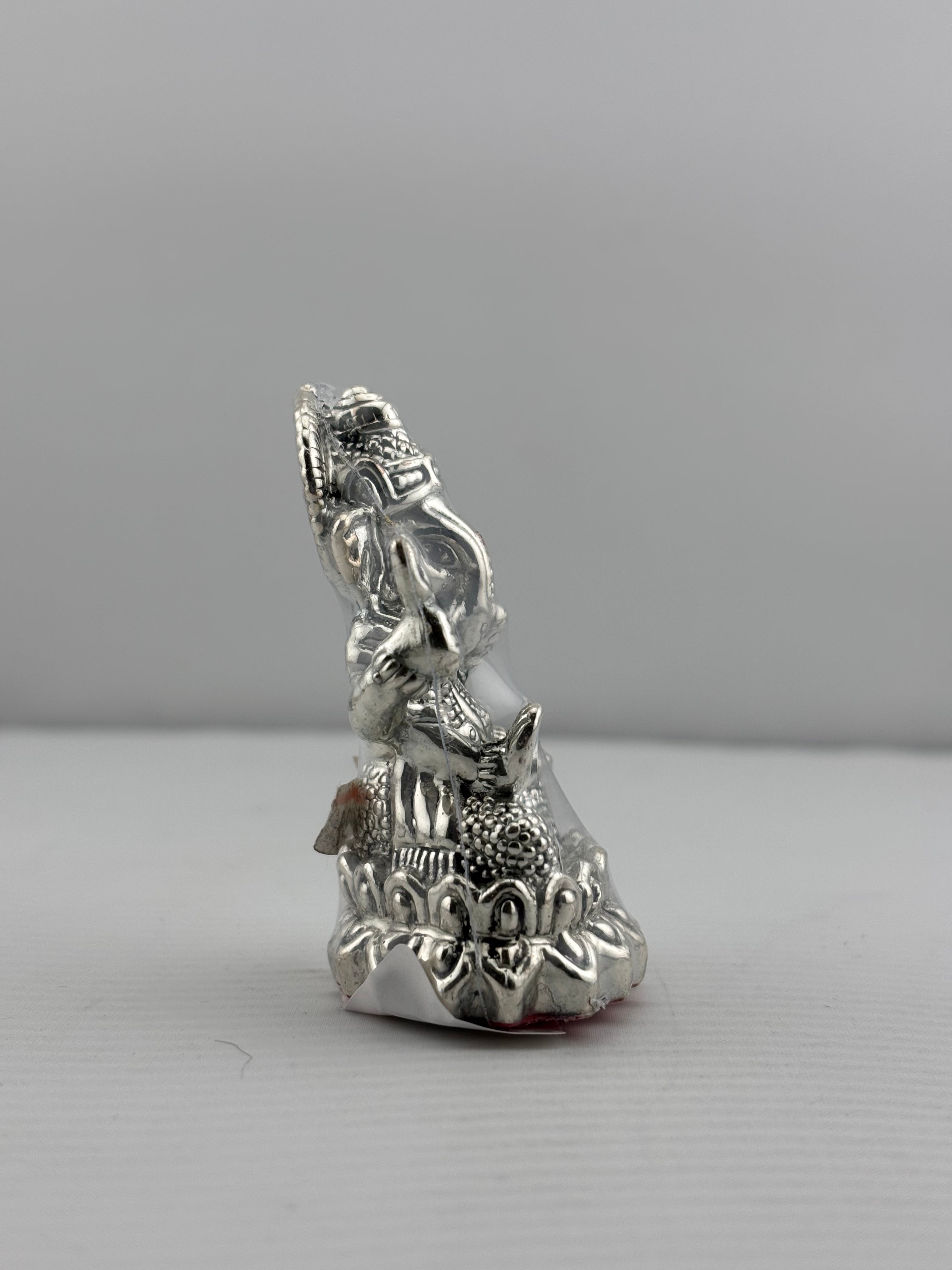 999 Pure Silver Ganesha Idol Design 2 24gm – Divine Ganpati Murti for Home Mandir & Gifting