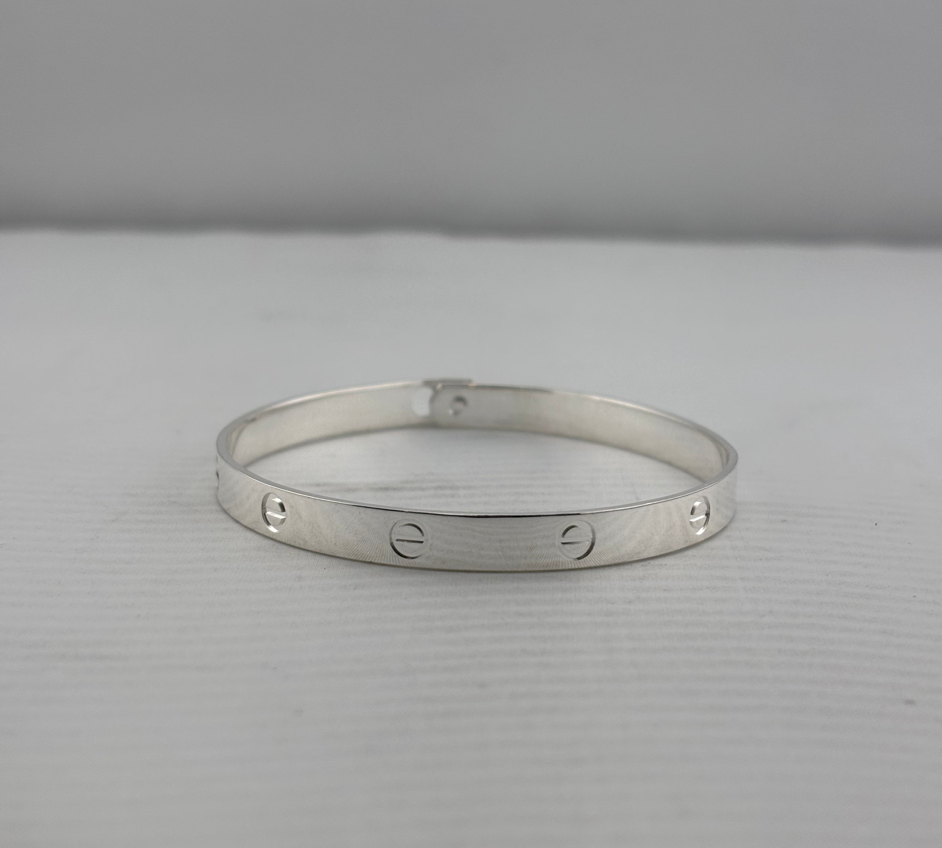 Silver Bangle With Lock-Size-61 mm- Design -4