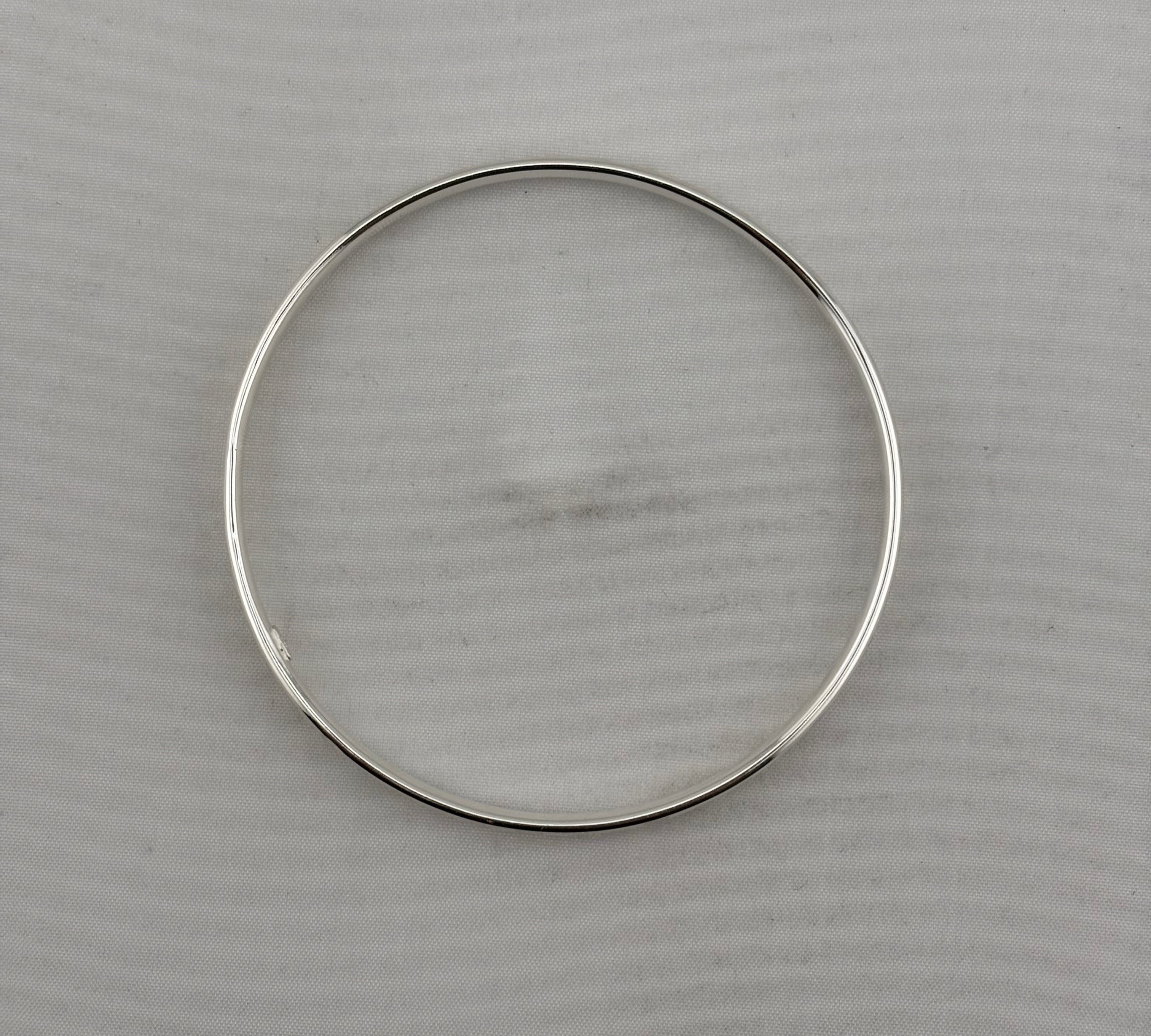 Silver bangle Size-60mm-desgin 1