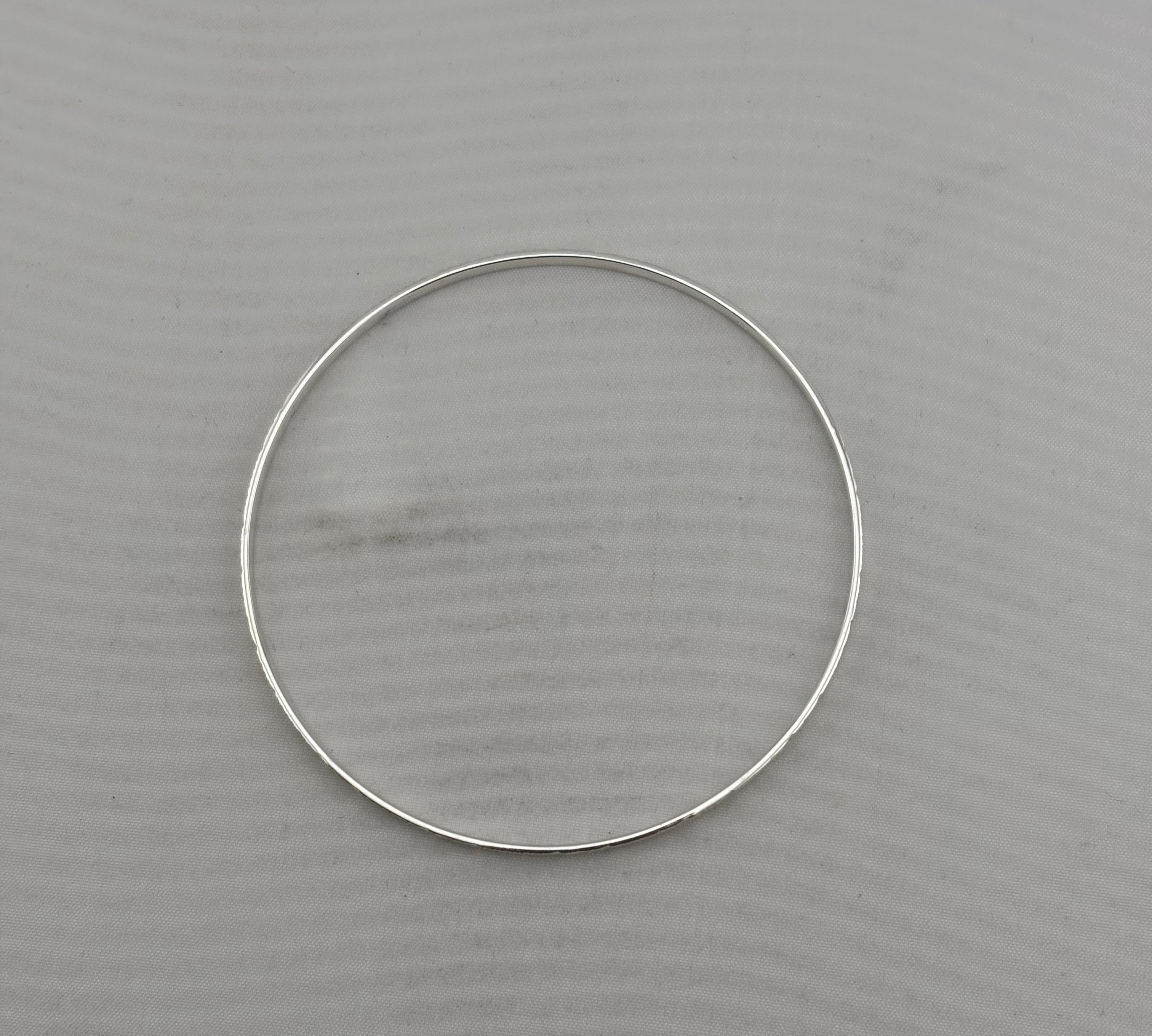 Silver bangle Size-64mm-design-3