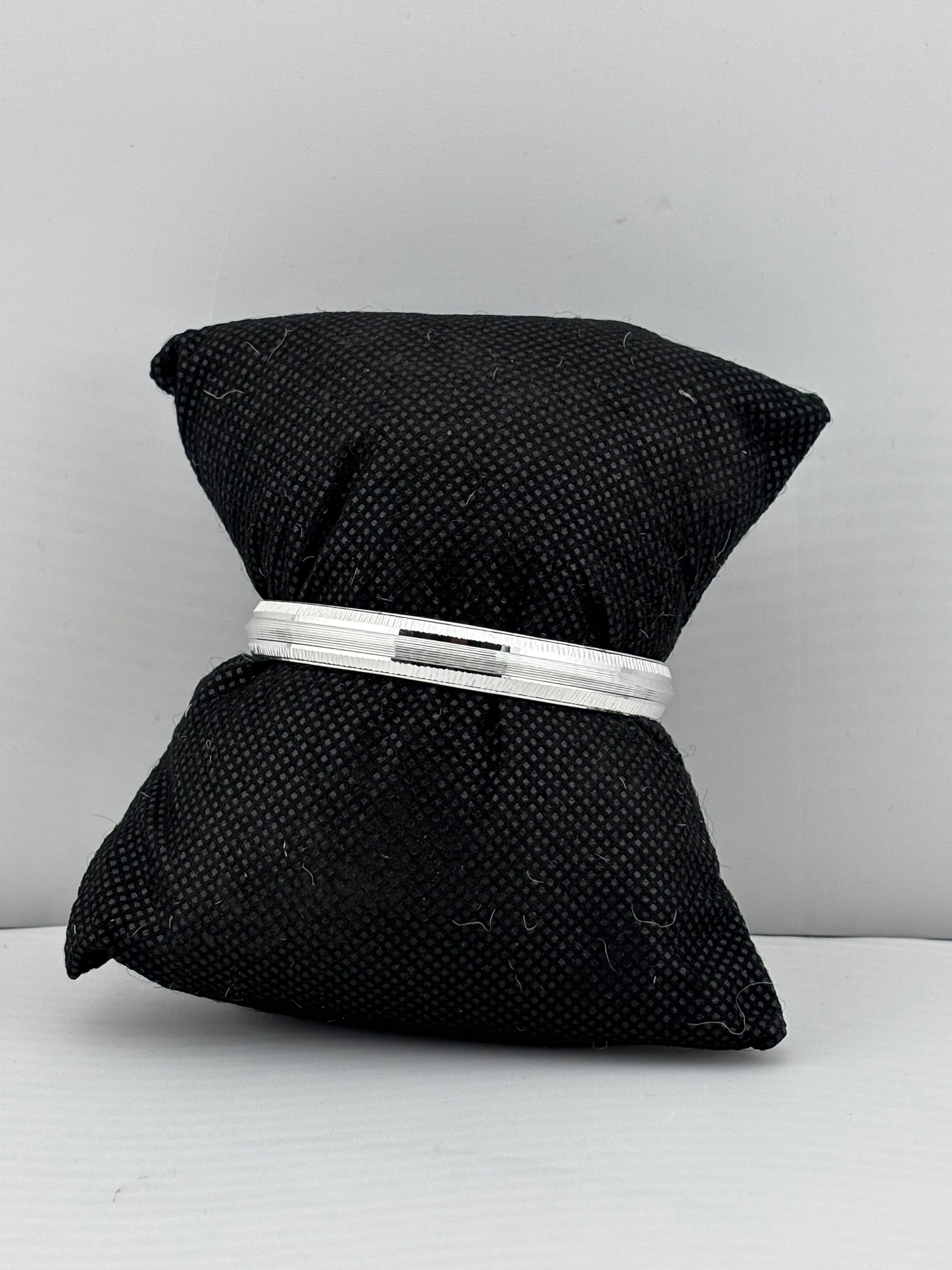 Striped Silver Kada – 925 Sterling Silver Bracelet Textured Band with Center Highlight Design