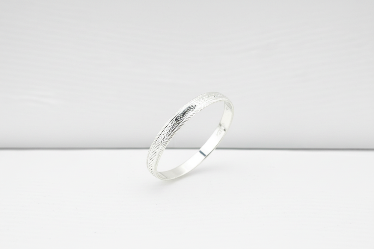 Diamond Cut Pattern Silver Kada – 925 Sterling Silver Bracelet Textured Engraved Designer Kada