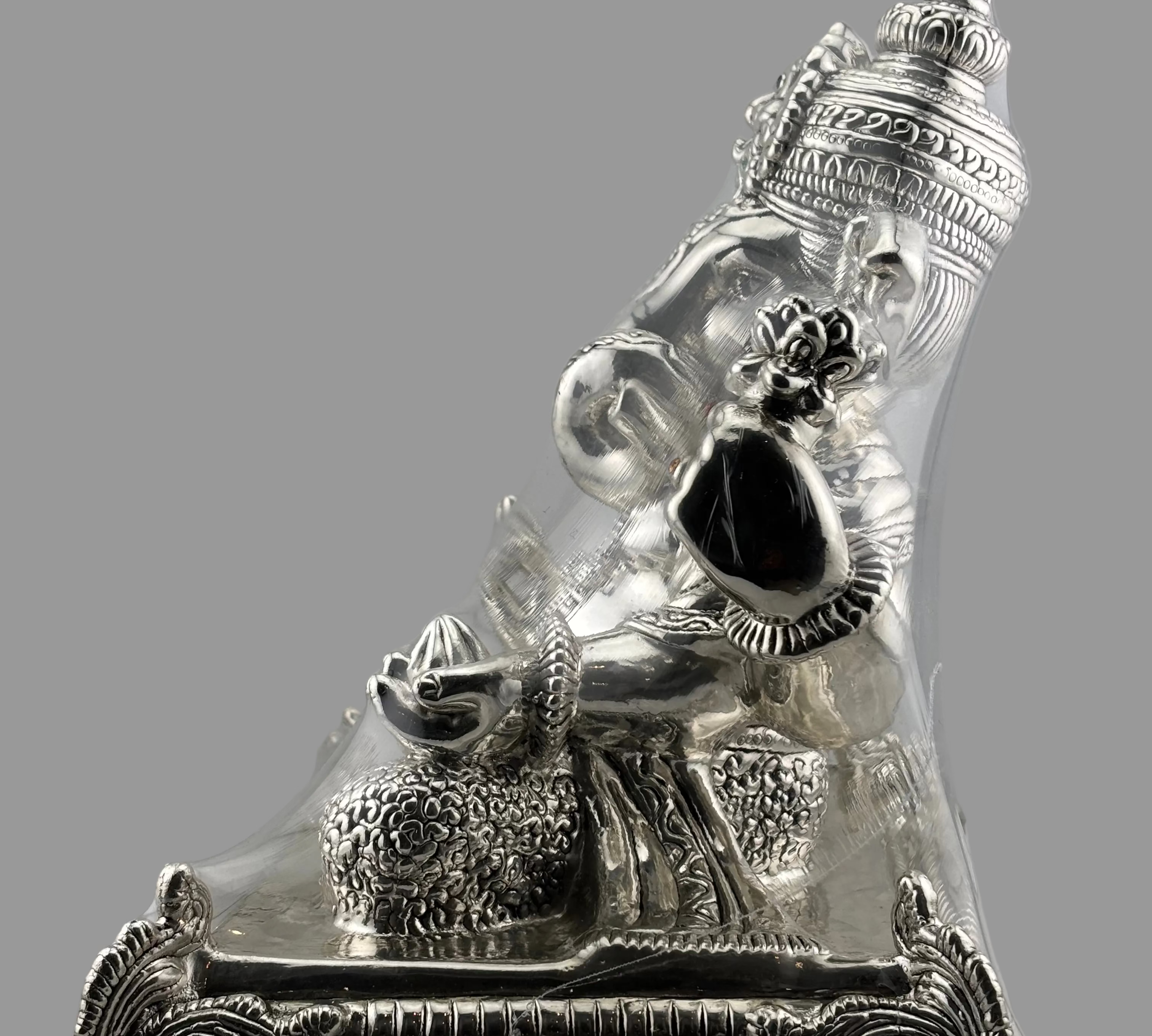 999 Pure Silver Lord Ganesha Idol on Decorative Base