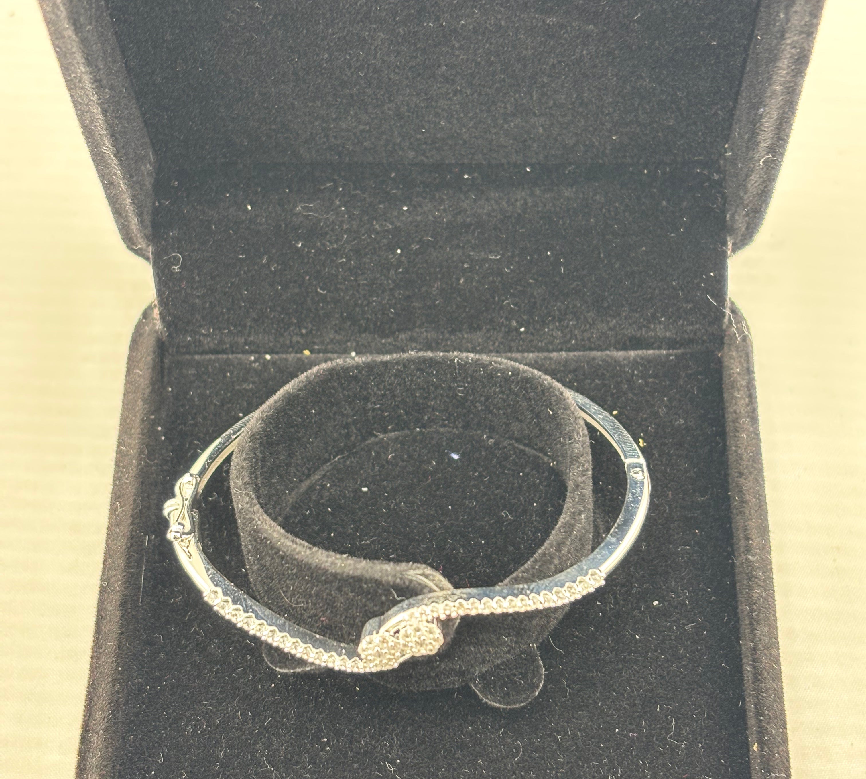 925 Sterling Silver Twist Knot CZ Women’s Bracelet | 9g