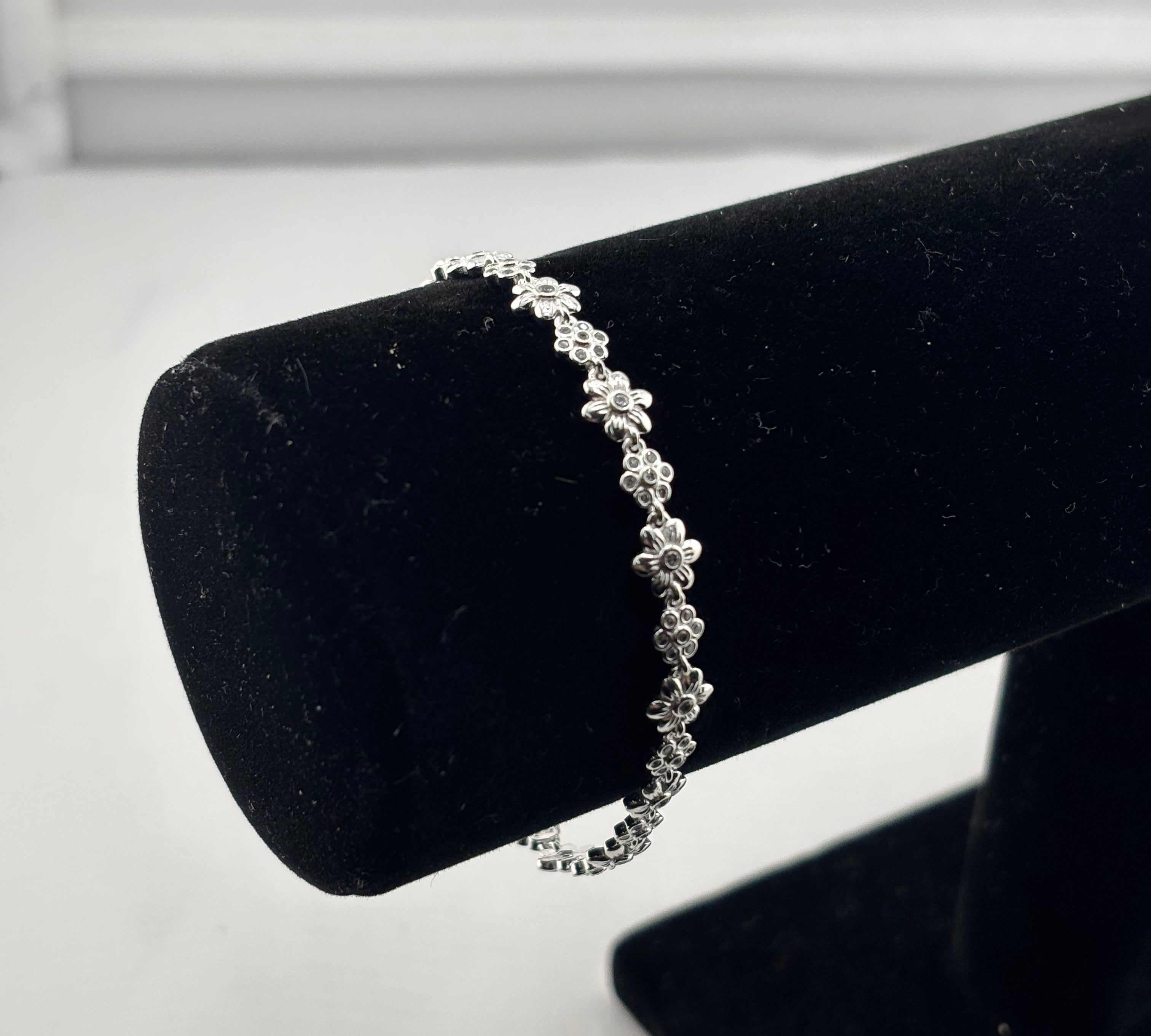925 Sterling Silver Floral CZ Link Bracelet | 7g