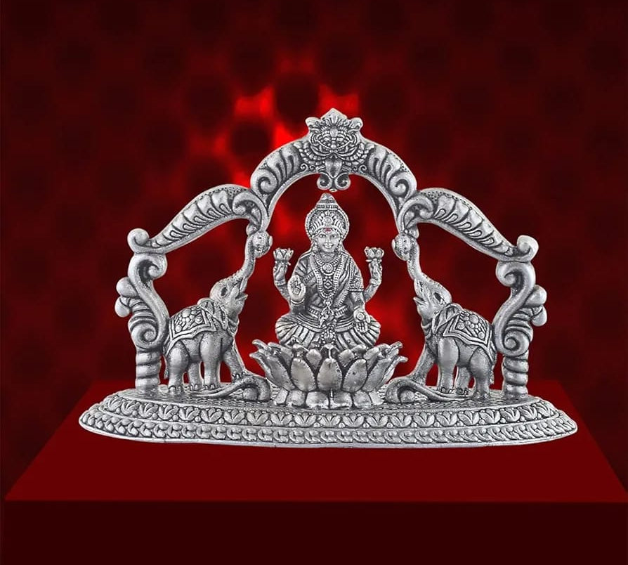 Silver Maa Lakshmi Idol – Spiritual Murti for Temple Decor & Festivals