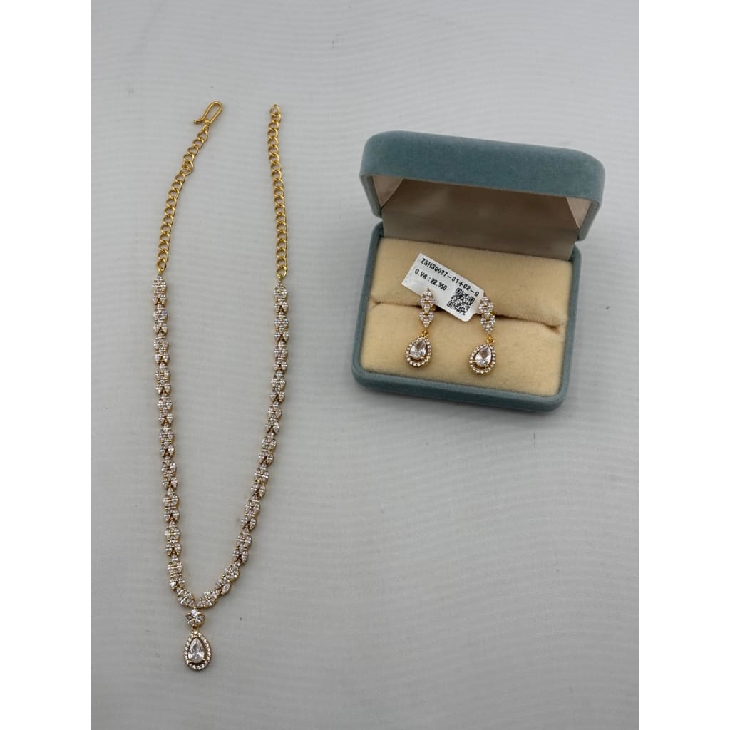 Gold-plated marquise crystal necklace and matching teardrop earrings set