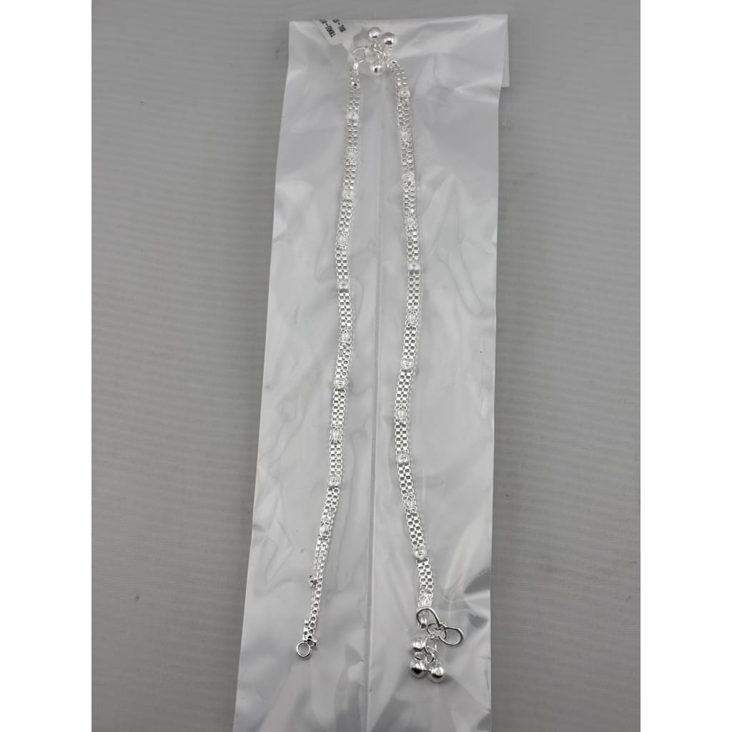 Grid Pattern Silver Anklet – 99.9% Pure Silver – Minimal Ghungroo Charm – Adjustable – 29.730g