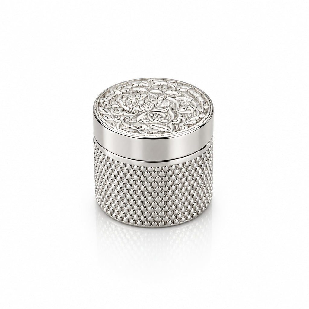 Silver Cylindrical Box Lion Engraved Handcrafted (13.16g) – view 2