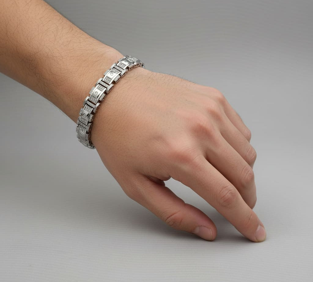 Silver Designer Link Bracelet 925 – Stone Studded Chain