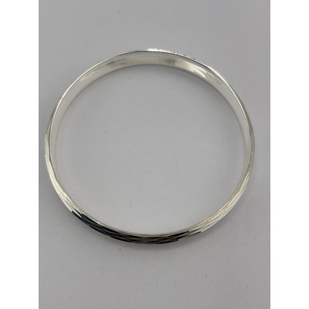 Silver Kada with All-Over Diamond-Cut Faceted Texture – view 3