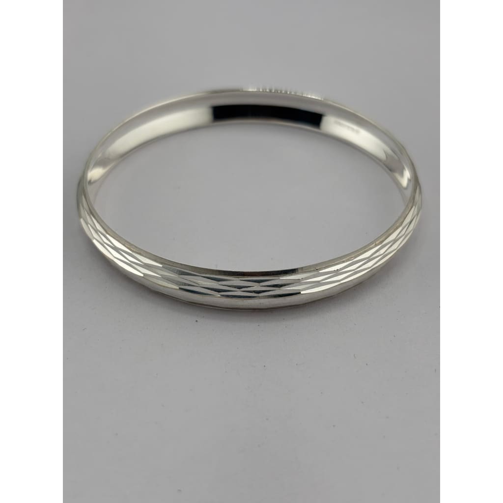 Silver Kada with All-Over Diamond-Cut Faceted Texture – view 2