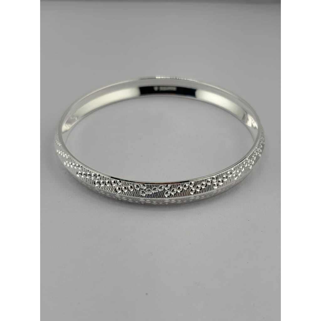 Silver Kada with Diamond-Cut Dotted Texture Band – view 4