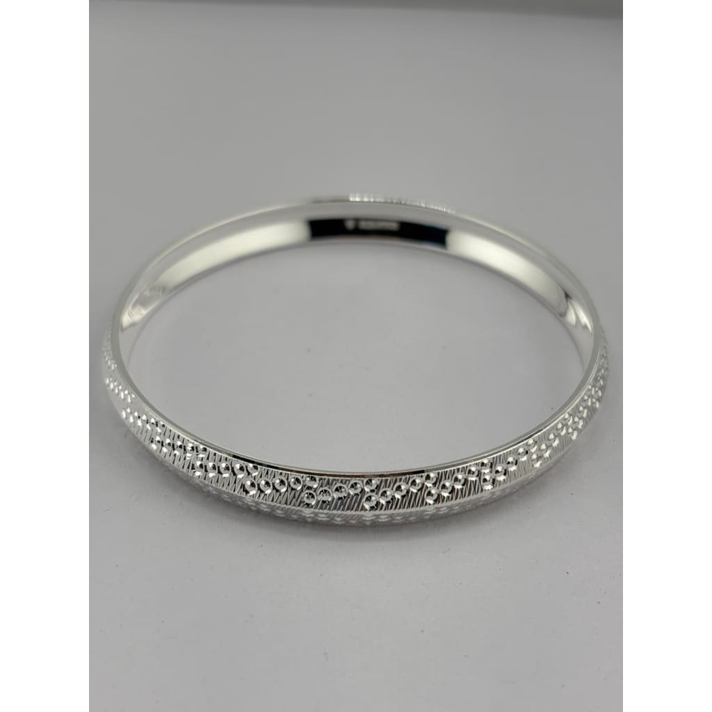Silver Kada with Diamond-Cut Dotted Texture Band – view 2