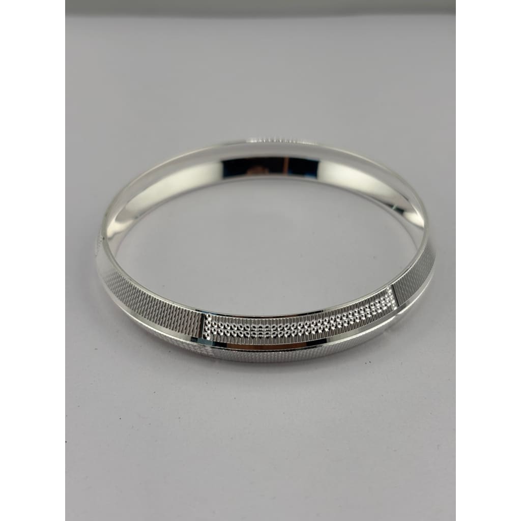 Silver Kada with Textured Knurled Edges & Dotted Center Band – view 4