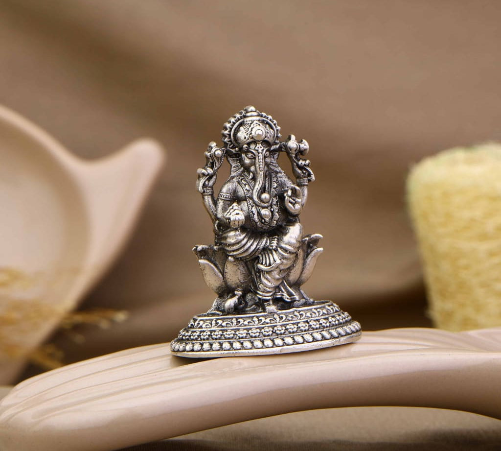 Silver Lord Ganesh Idol 30gm – Spiritual Ganesh Murti for Temple Decor & Festivals