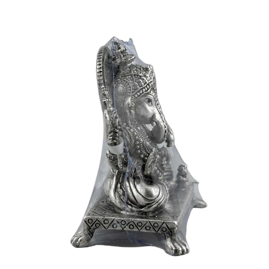 Silver Lord Ganesh – Spiritual Ganesh Murti for Temple Decor & Festivals