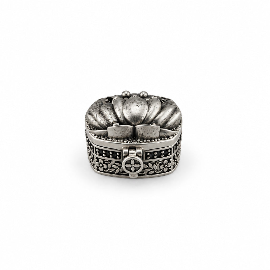Silver Lotus Box Lakshmi Narayan Handcrafted (31.36g) – view 2