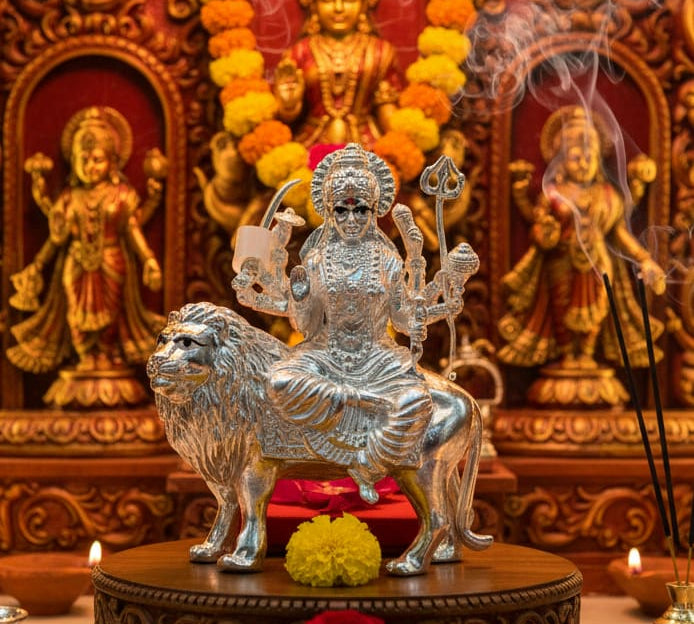 Silver Maa Durga Idol – Spiritual Durga Murti for Temple Decor & Festivals