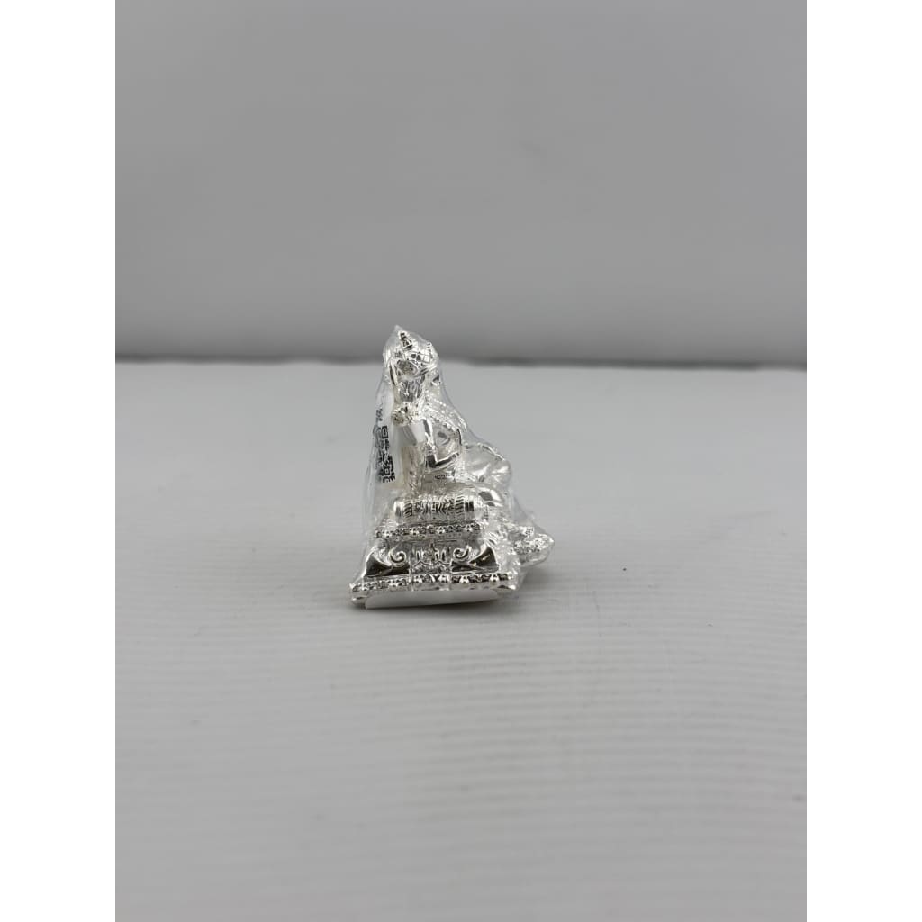 Silver Maa Laxmi Idol – Spiritual Maa Laxmi Murti for Temple Decor & Festivals