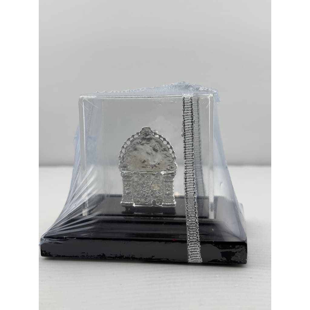 Silver Sai Baba Idol 35gm – Spiritual Sai Baba Murti for Temple Decor & Festivals