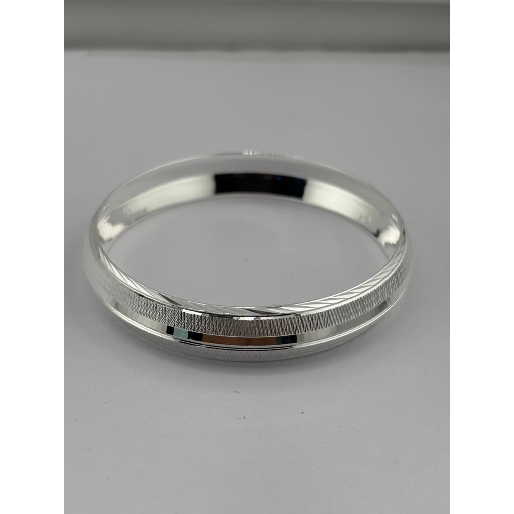 Wide Silver Kada with Diamond-Cut Cross-Hatch Diagonal Band – view 2