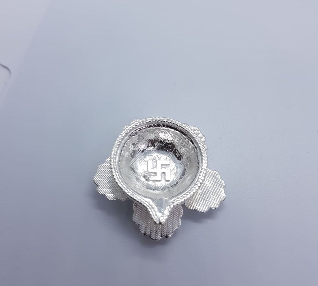 Silver Deepak/ Lamp with leaf 09 Pack of 2PCS change 12