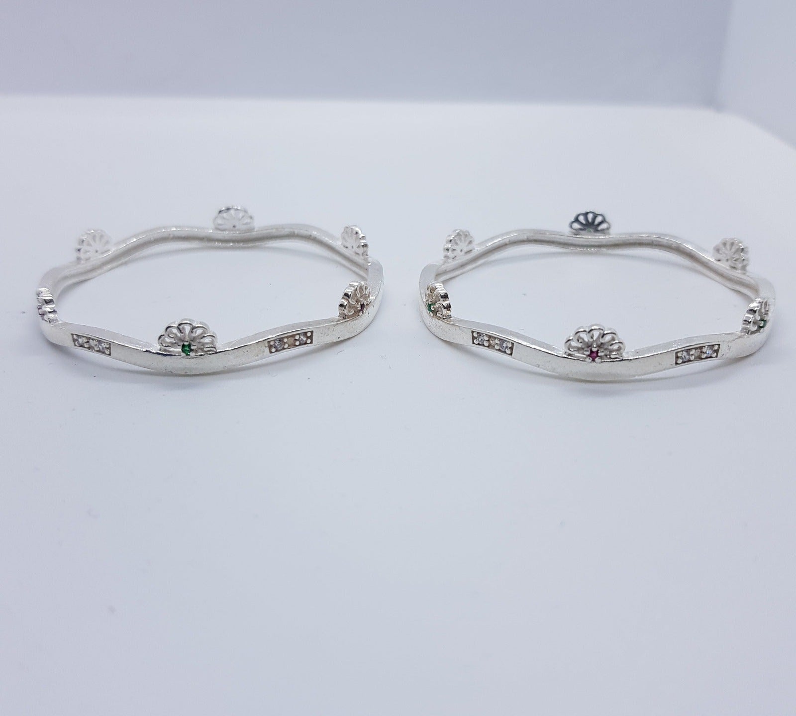 Silver Kids Bangle J152 2 to 5 Years old