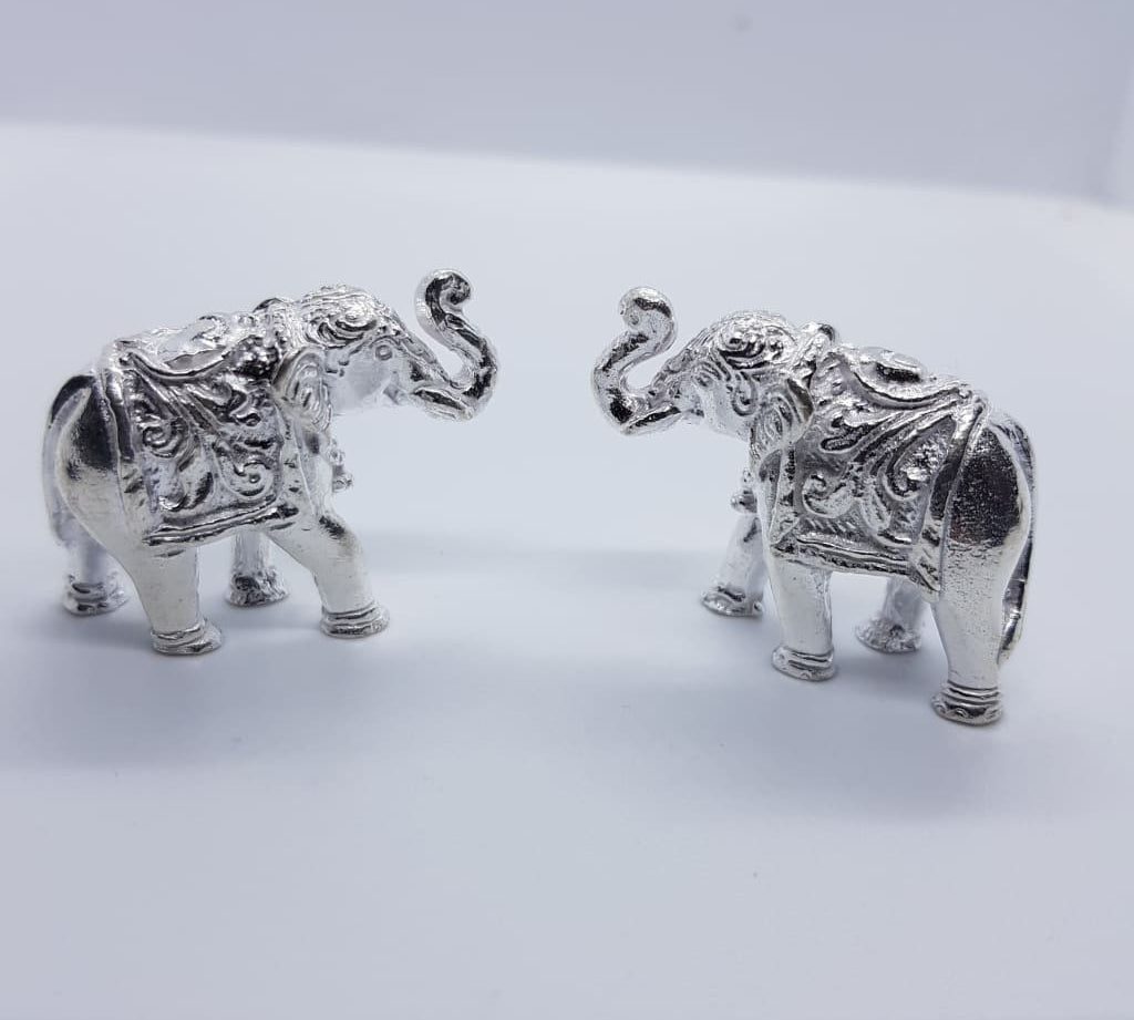 Silver Solid Elephant Statue 920